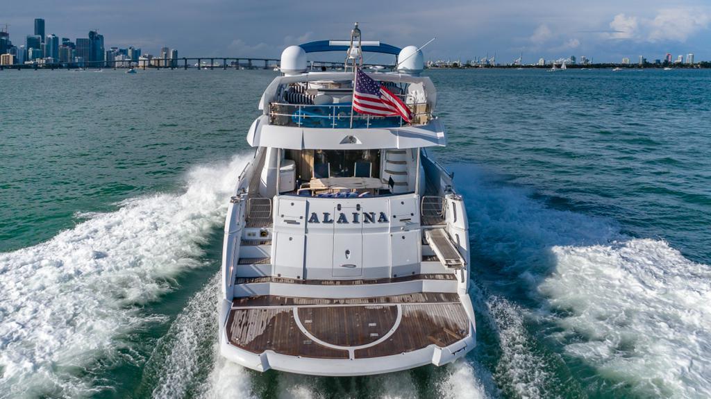 84 ft Sunseeker charter yacht anchored near South Beach Miami